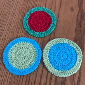 🌹5/$25🌹 3 knit Coasters